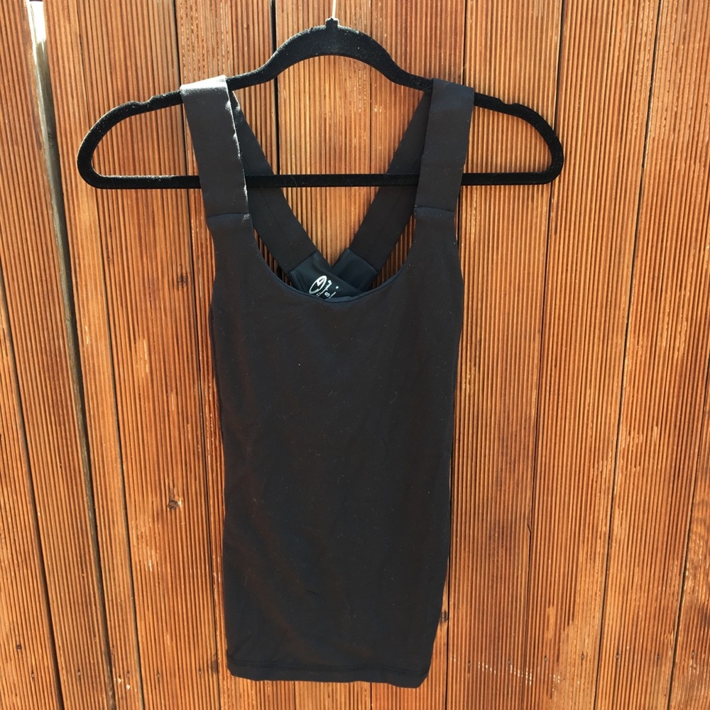 Lululemon Copy cat!